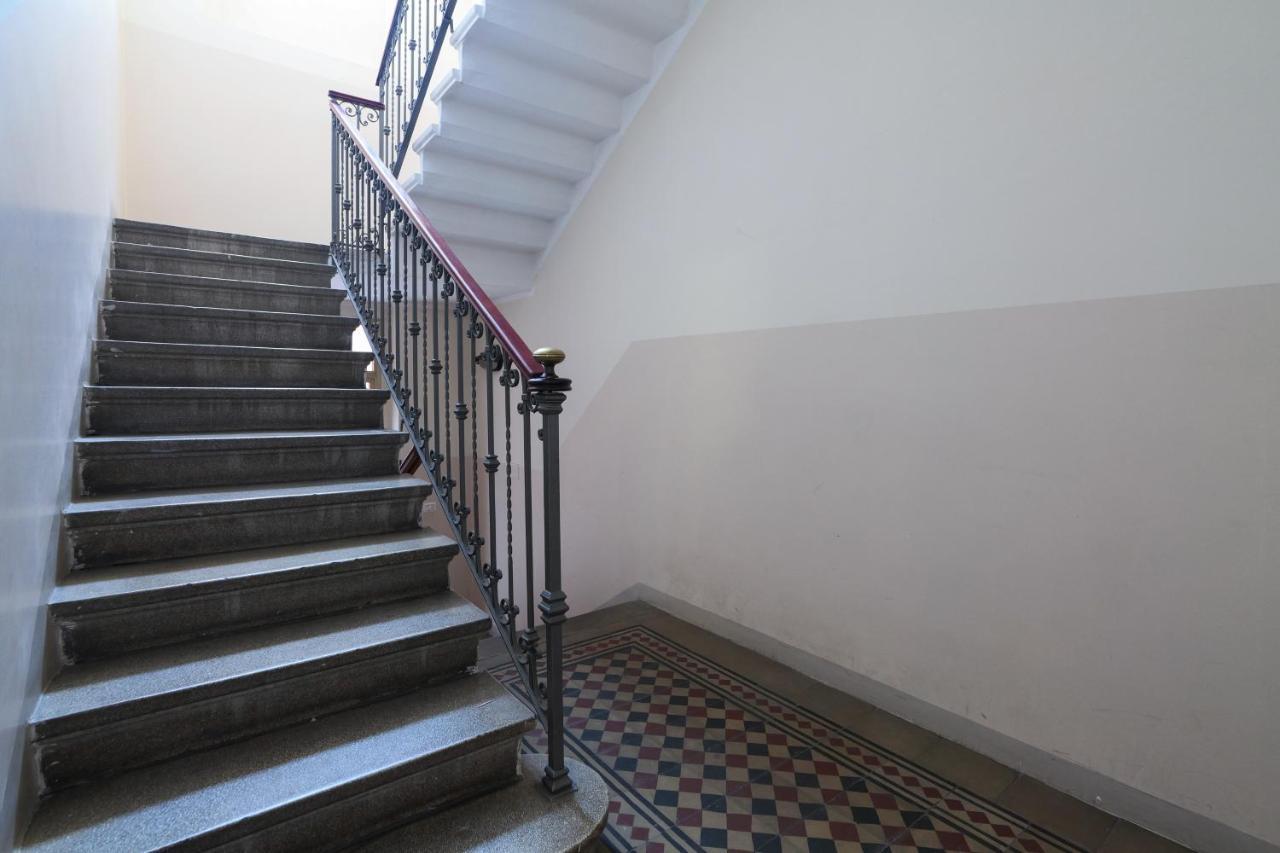 Apartamento Primopiano - Pellegrino Rossi B Milán Exterior foto