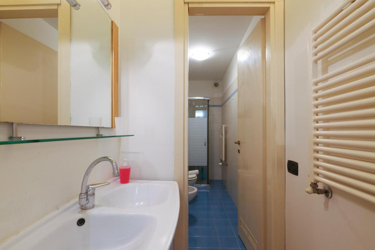 Apartamento Primopiano - Pellegrino Rossi B Milán Exterior foto